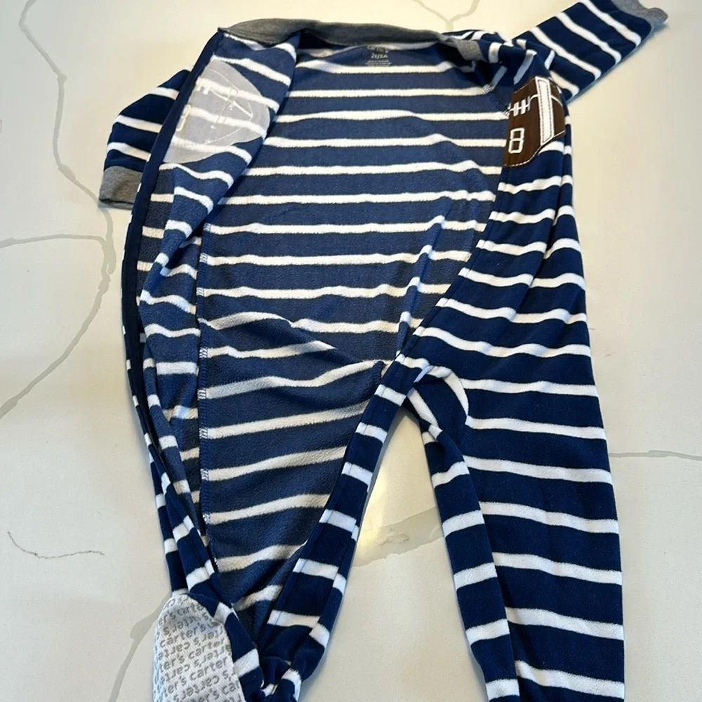 Carter’s footie pajamas navy blue white stripes football size 2T 💙🏈
